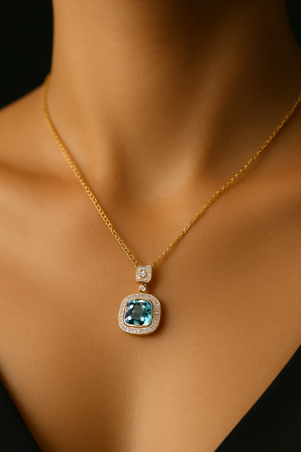 عقد الأزرق السماوي- Collier Bleu Céleste